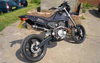 CCM R30 Super Moto